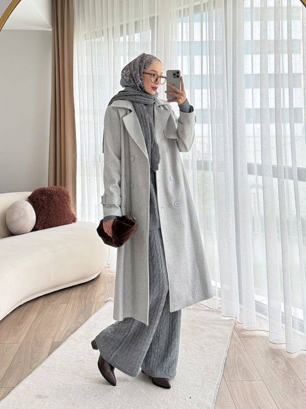 جكيت جوخ طويل