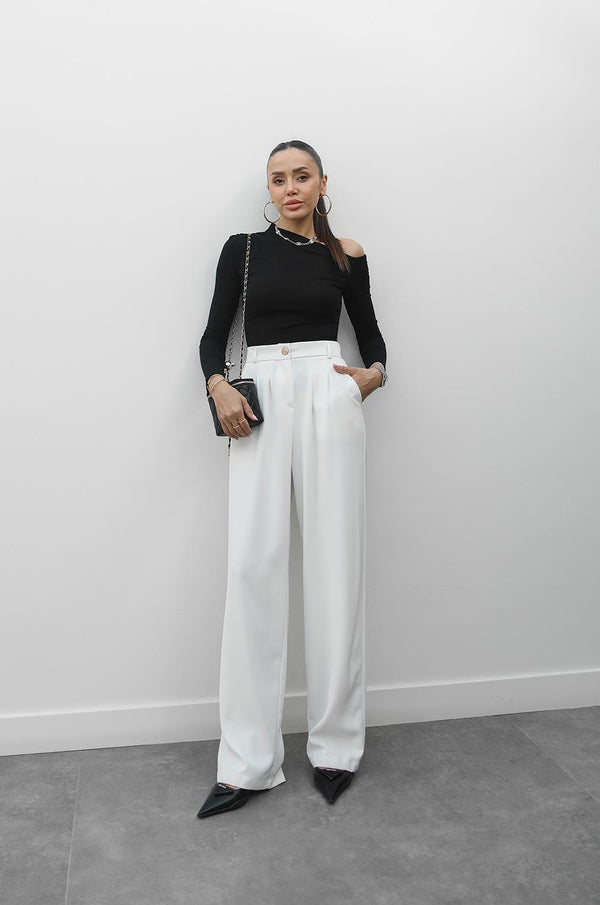 بنطلون زر ذهبي عريض