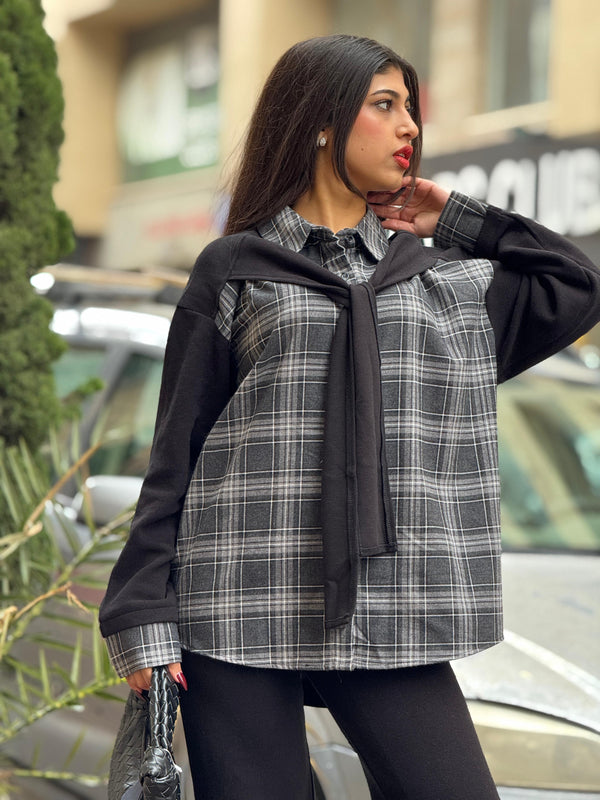 طقم تريكو ناعم مع قميص كاروهات وربطة