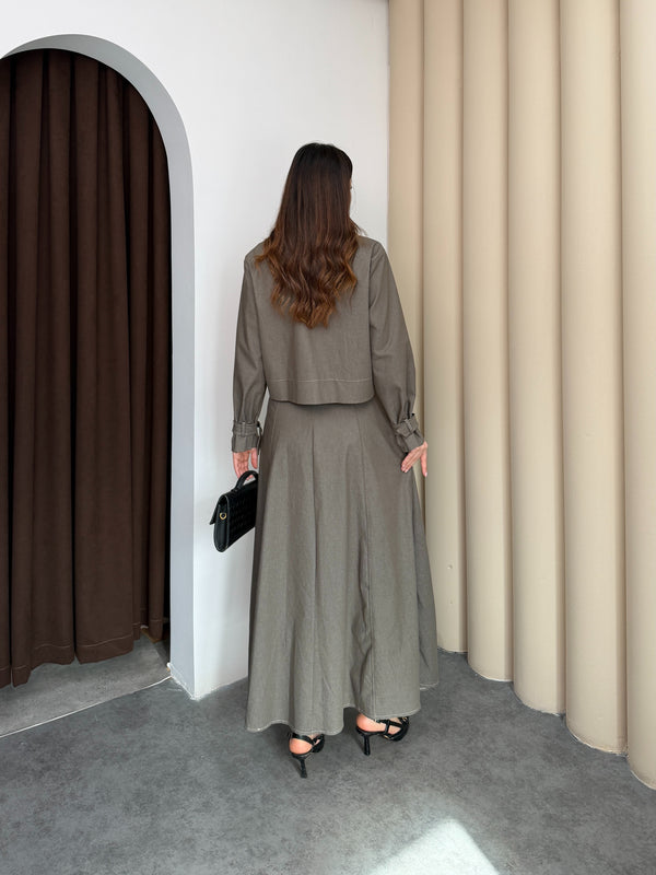 طقم فستان جينز مع جكيت