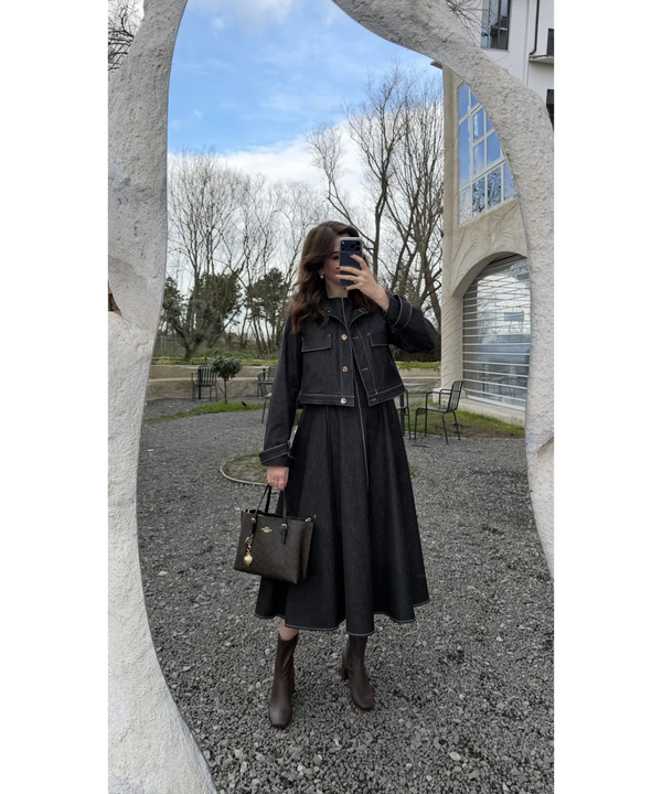 طقم فستان جينز مع جكيت ازرق