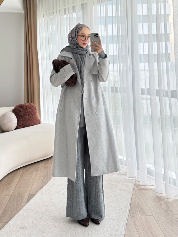 جكيت جوخ طويل