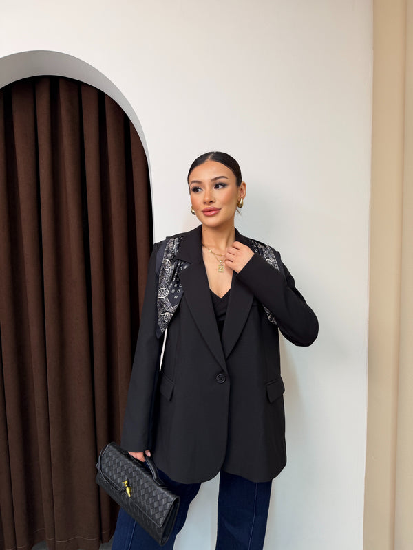 جكيت رسمي مع وشاح