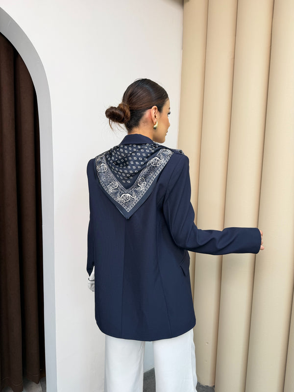 جكيت رسمي مع وشاح