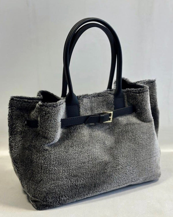 حقيبة فرو باللون الرمادي الغامق 0363