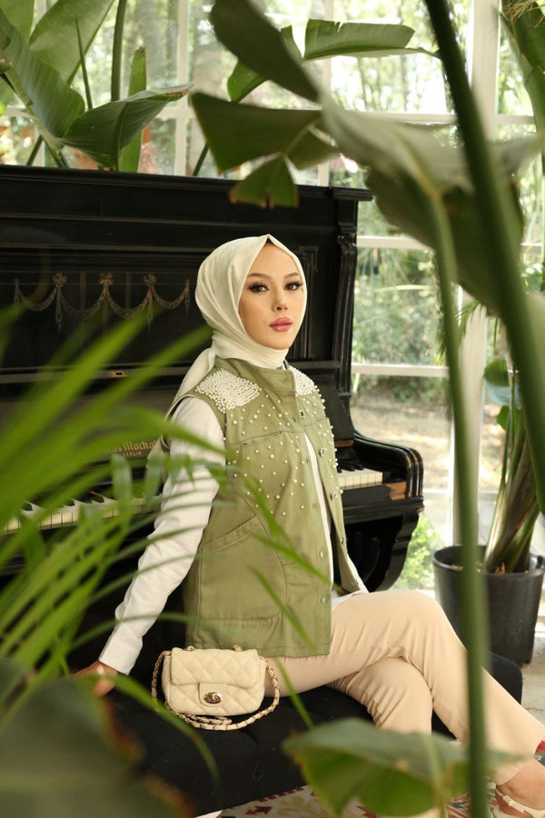 فيست كتان لون زيتي - Sateen style