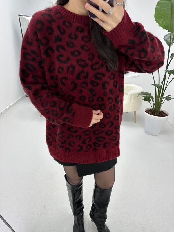 بلوزة ليوباردو بورجندي طويلة