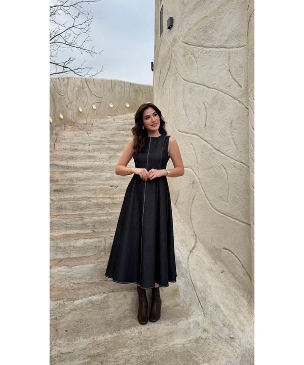 طقم فستان جينز مع جكيت ازرق