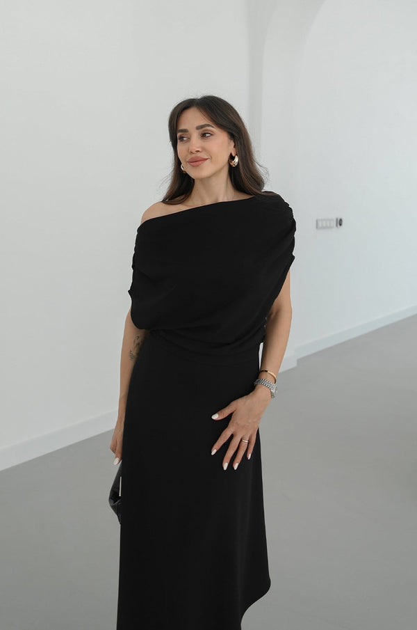 فستان كلاسيكي انيق off shoulder