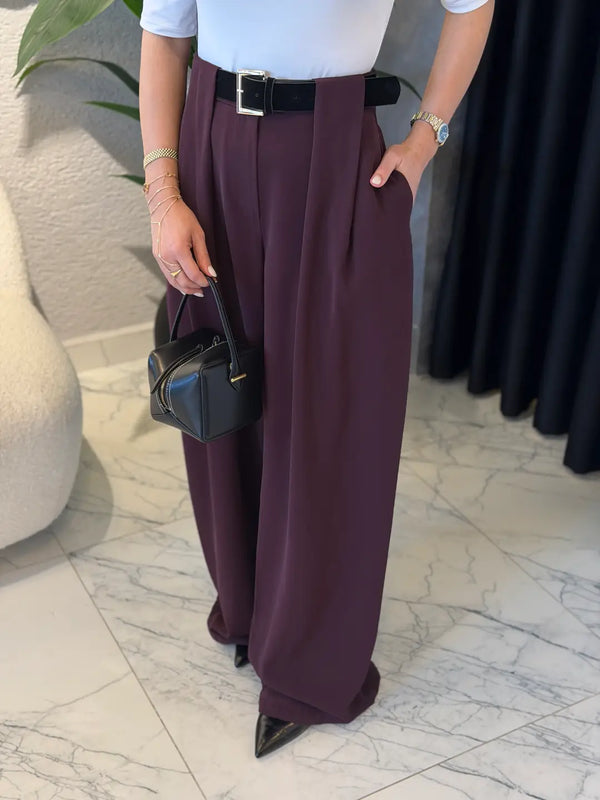 بنطلون Classic Pleated Elegance
