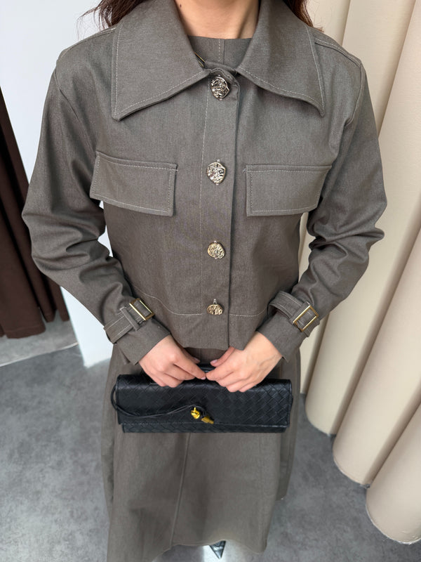 طقم فستان جينز مع جكيت