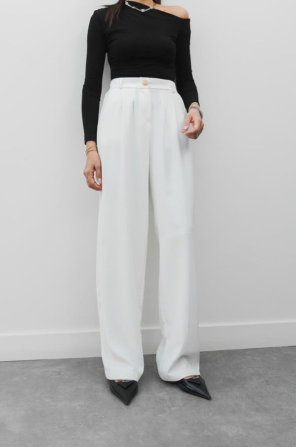 بنطلون زر ذهبي عريض