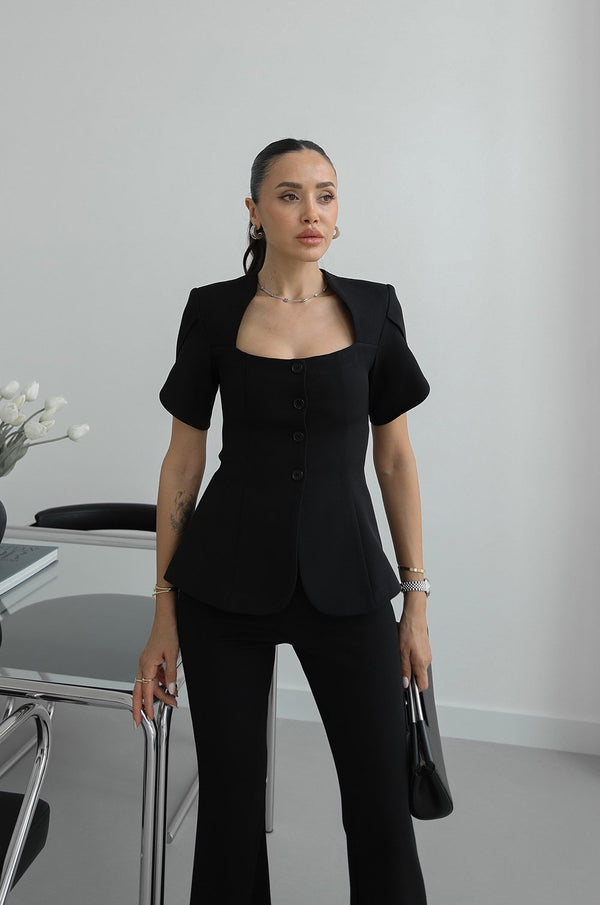 بلوزة Polka chic