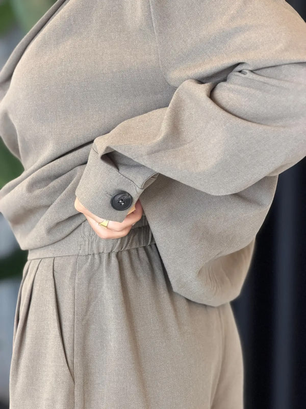 SINGLE- BUTTON BLOUSE SET