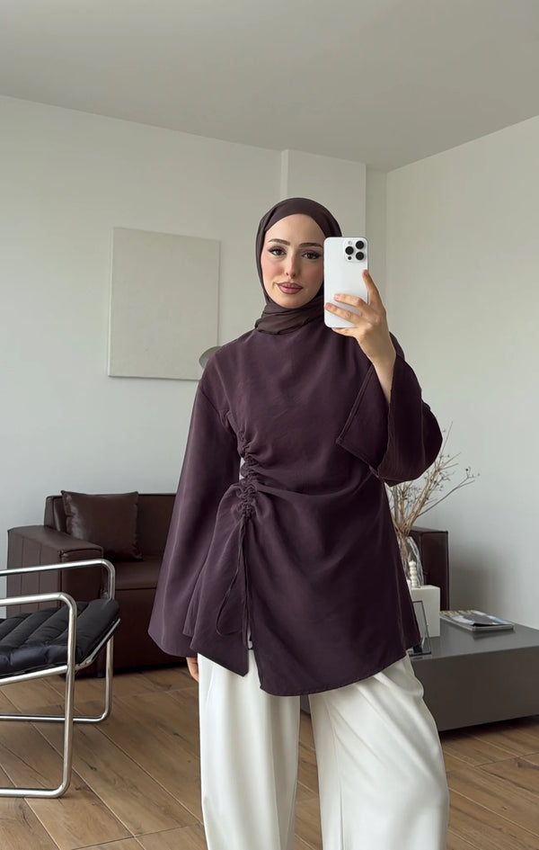 بلوزة مع ربطة خصر
