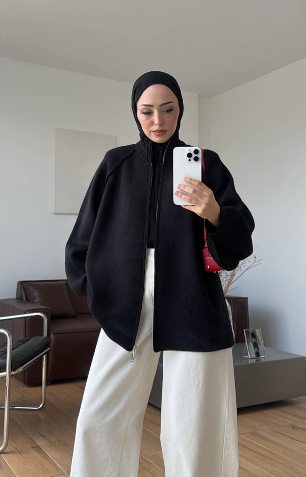 Oversized Zip-Up Knit Cardigan