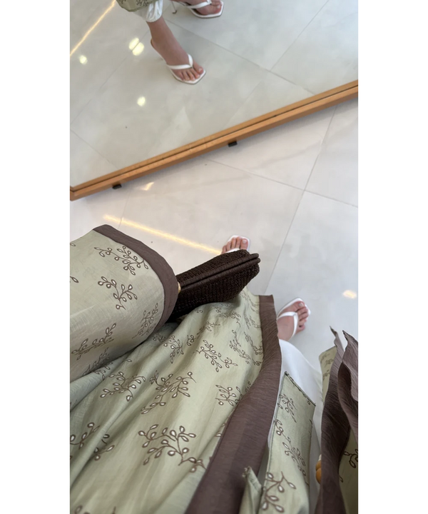 عباي شيفون مطرزة