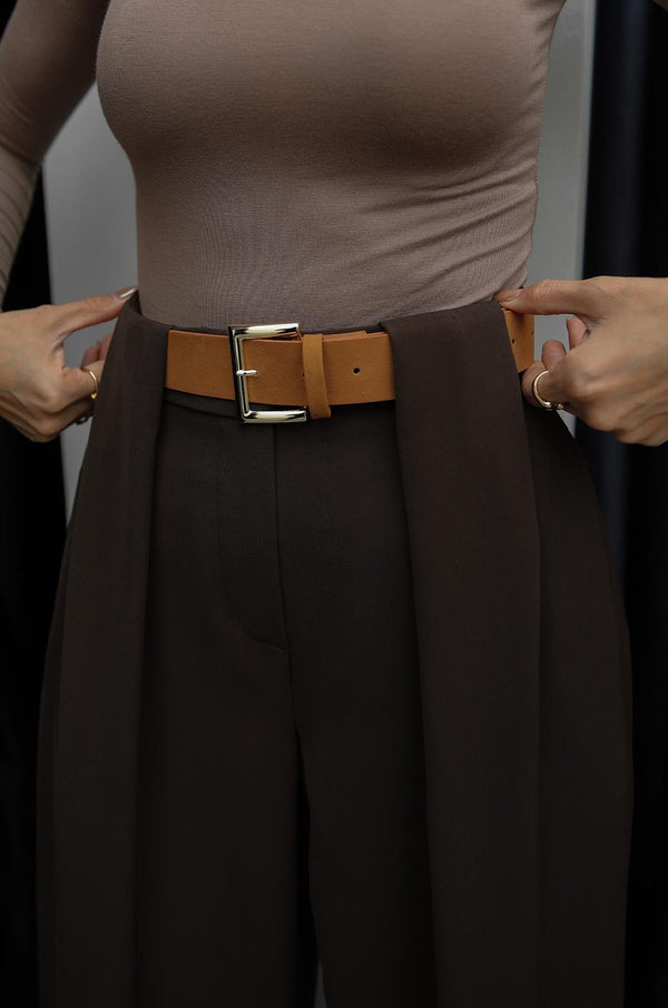 بنطلون بني Classic Pleated Elegance