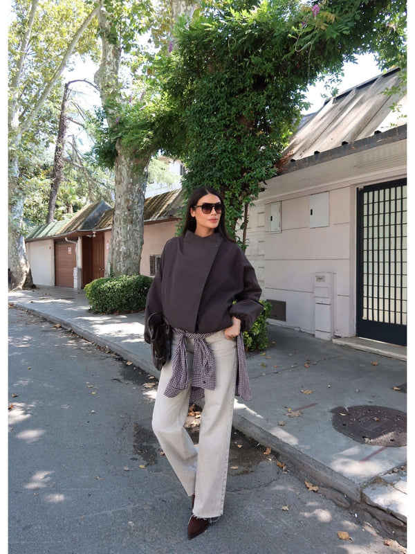 UPRECT COLLAR HIDDEN BUTTON TRENCH
