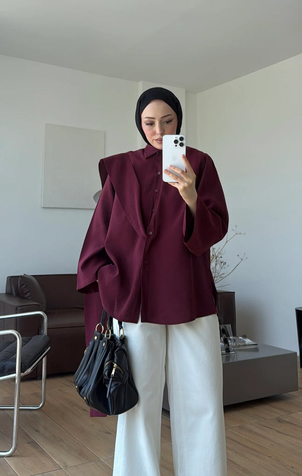قميص مع حزام قماش