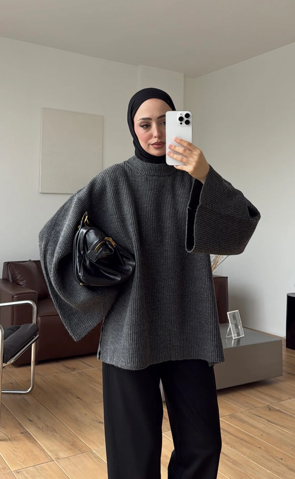 Oversized Ribbed Knit Sweater