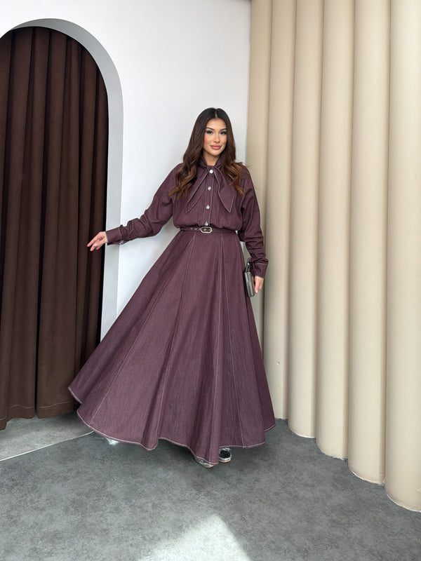 فستان جينز بربطة عنق