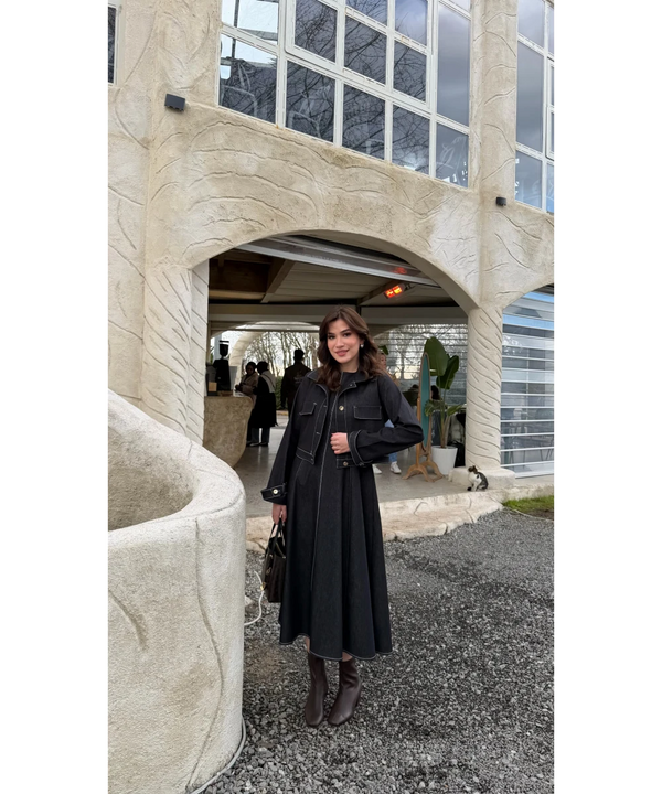 طقم فستان جينز مع جكيت ازرق