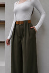 بنطلون زيتي Classic Pleated Elegance