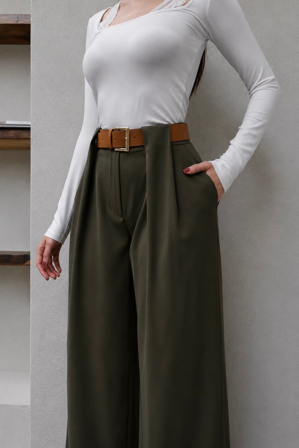 بنطلون زيتي Classic Pleated Elegance