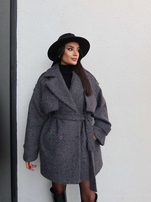 معطف كيرشلي باللون الرمادي