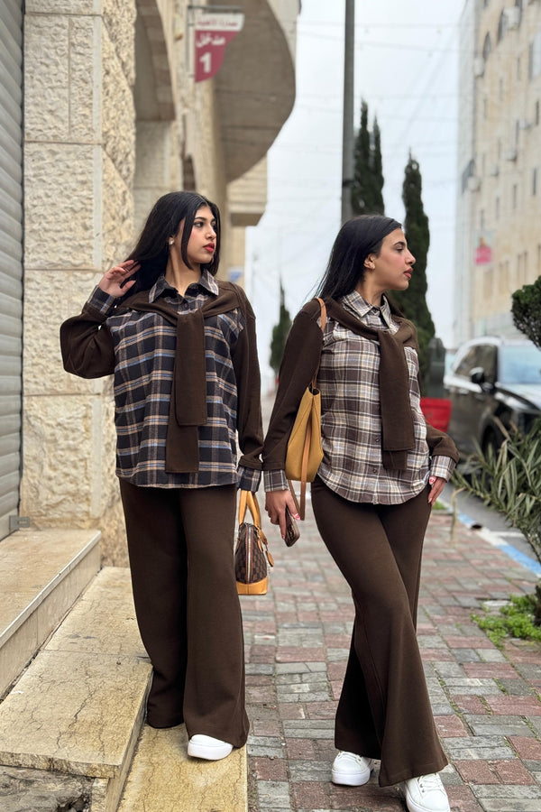 طقم تريكو ناعم مع قميص كاروهات وربطة