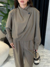 SINGLE- BUTTON BLOUSE SET