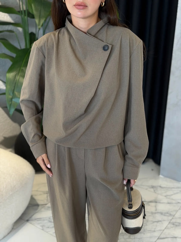 SINGLE- BUTTON BLOUSE SET