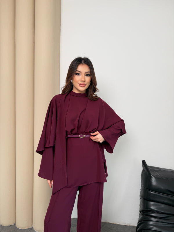 طقم طبقات مع حزام