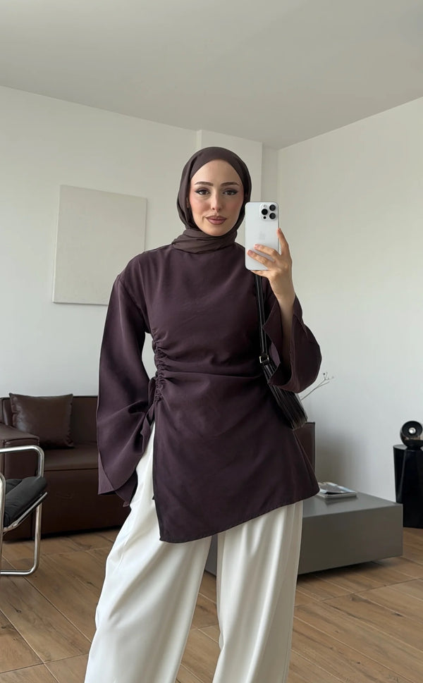 بلوزة مع ربطة خصر