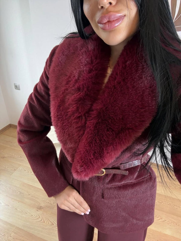 جكيت رسمي جوخ - قبة فرو