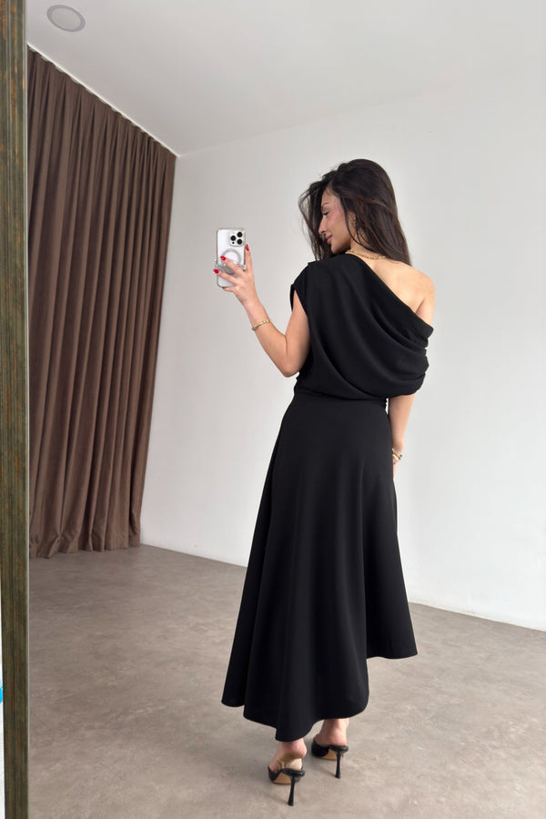 فستان قماش off shoulder