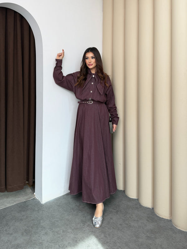 فستان جينز بربطة عنق
