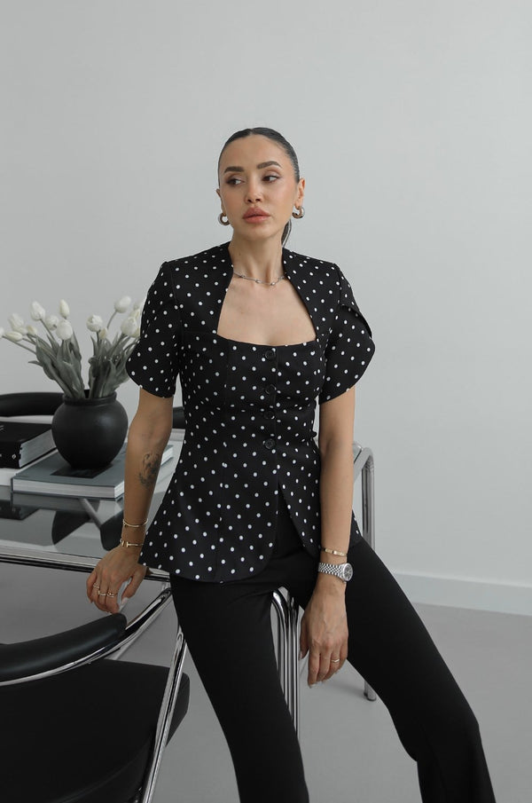 بلوزة Polka chic