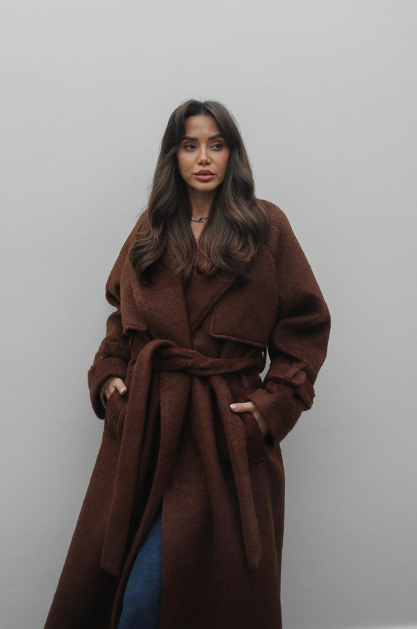 معطف صوف بلفّة (كروڤازه)