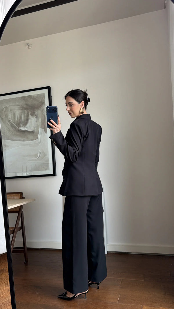 طقم التايور Luxury Tailored