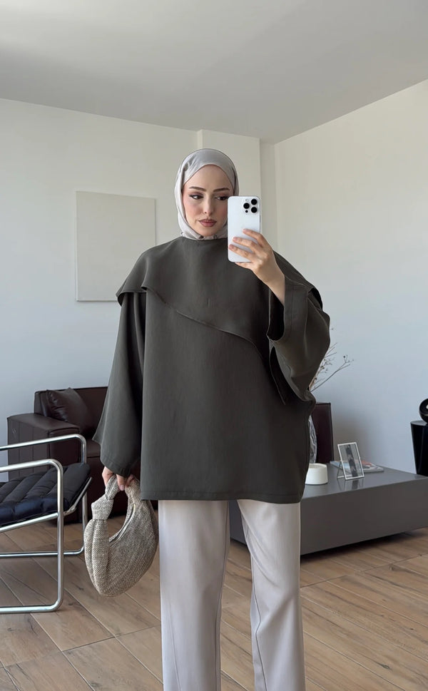بلوزة مع شال