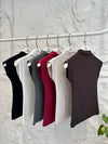 BASIC HIGH NECK TOP