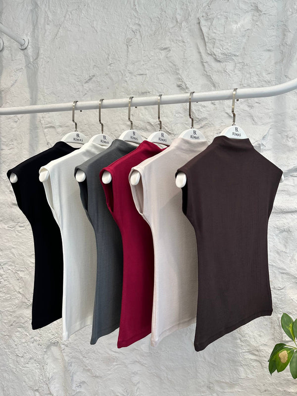 BASIC HIGH NECK TOP