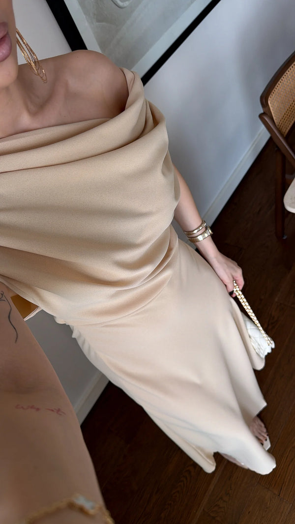 فستان كلاسيكي انيق off shoulder