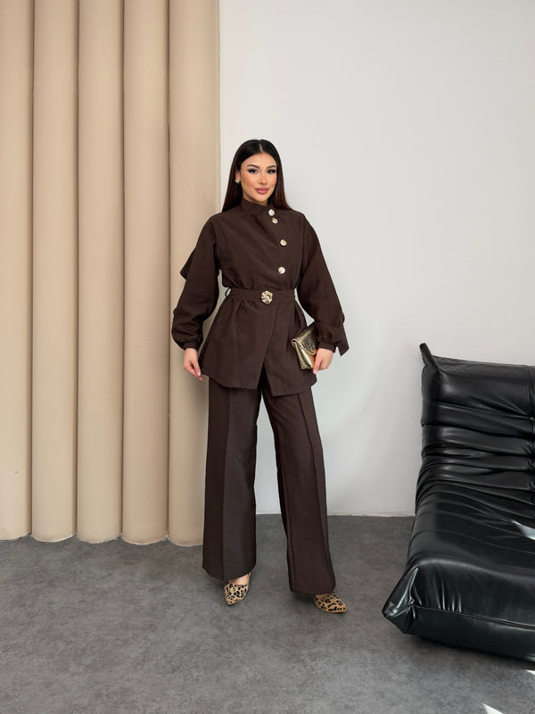 طقم الأزرار الملكي