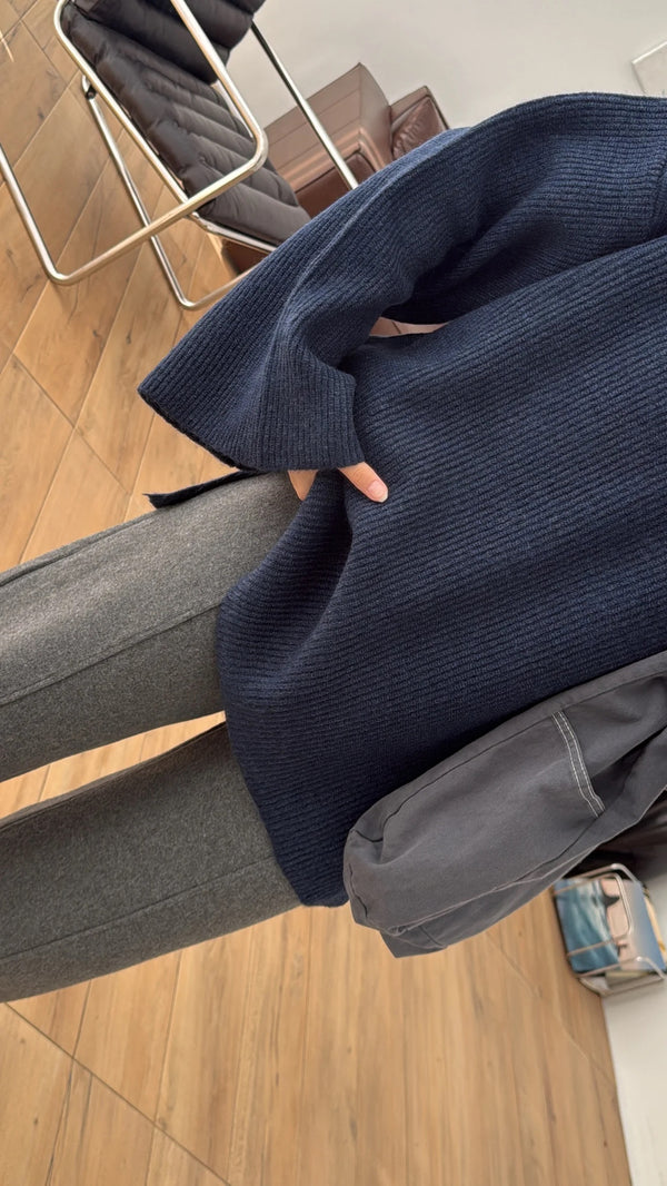 Oversized Ribbed Knit Sweater