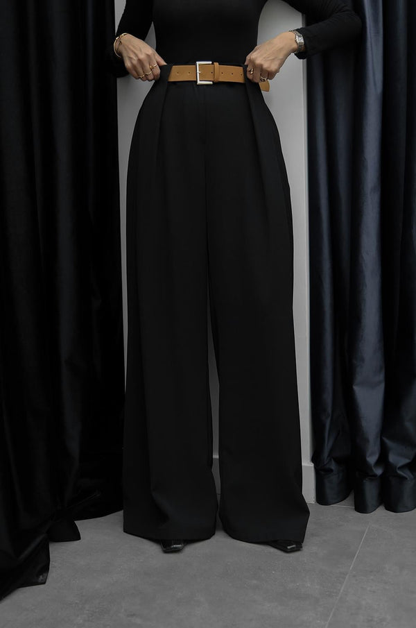 بنطلون اسود Classic Pleated Elegance