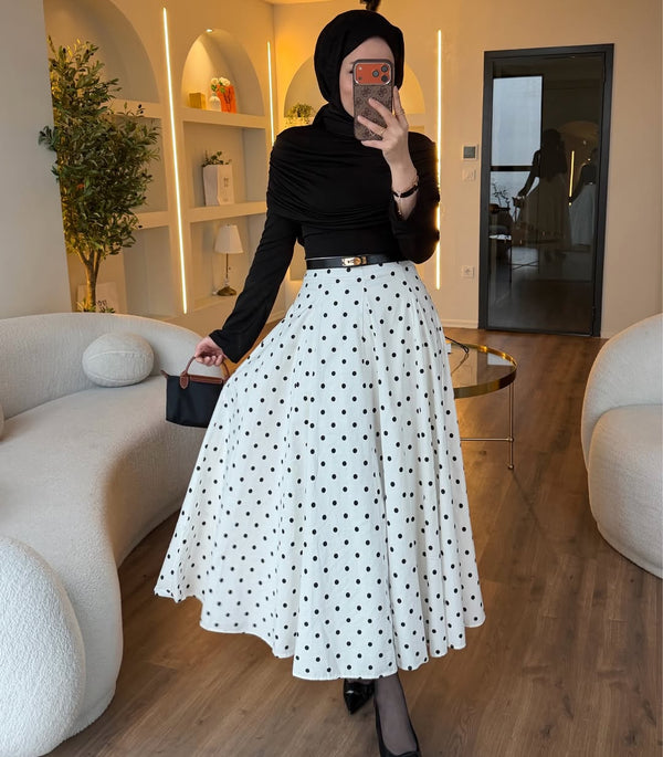 تنورة Polka dots