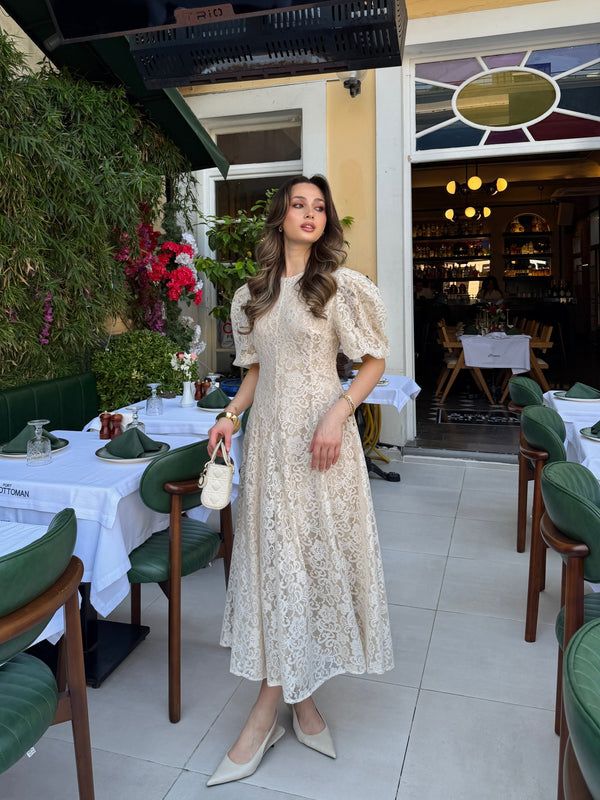 Balon Sleeve Dantel Dress